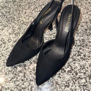 Shoe Dazzle Elegant Black Slingback Heels